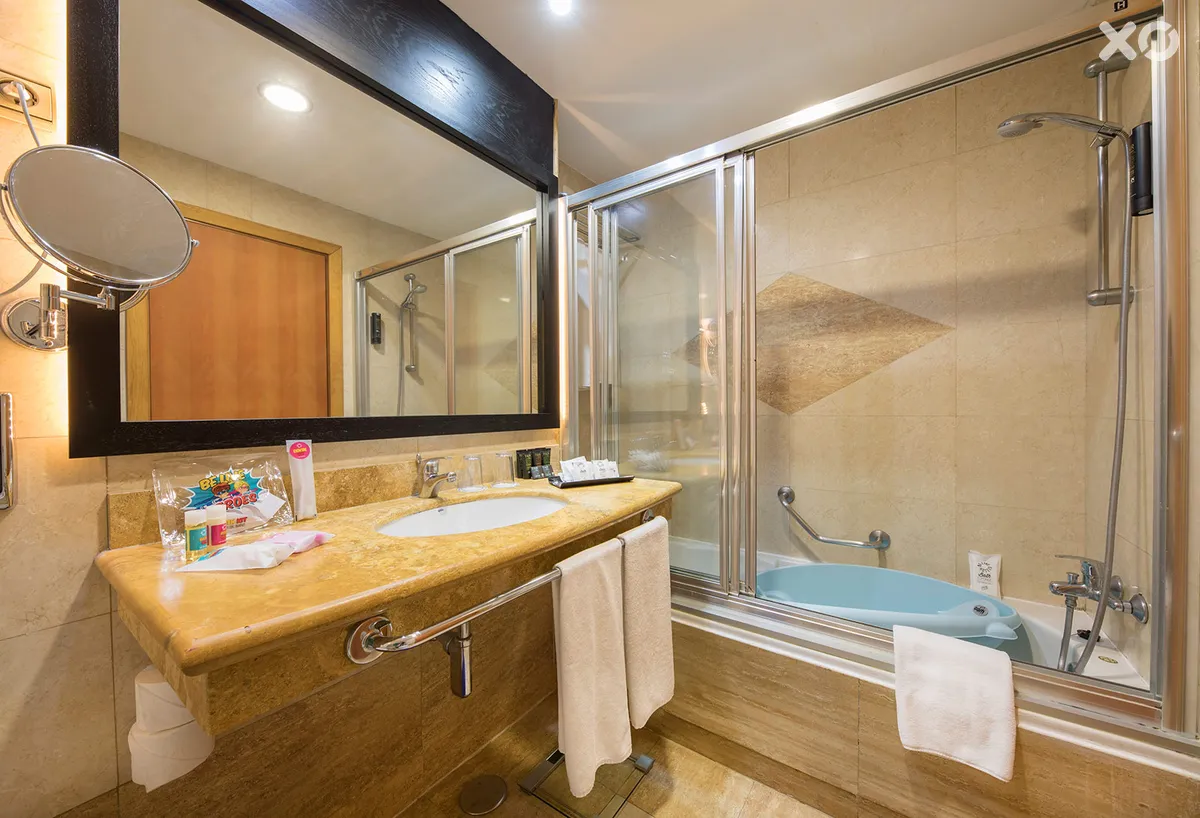 Be Live Experience La Nina