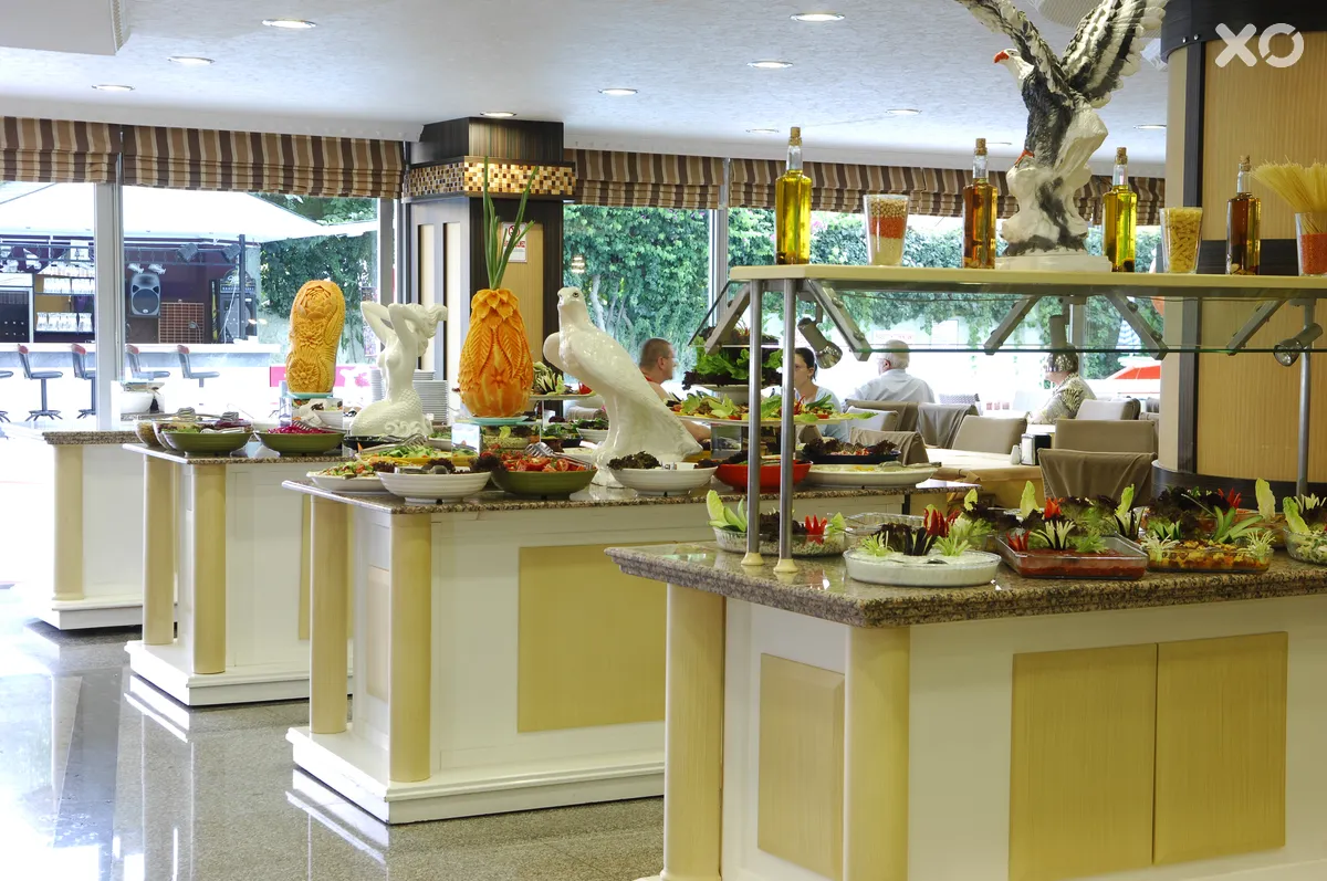 Bonapart Sealine Hotel