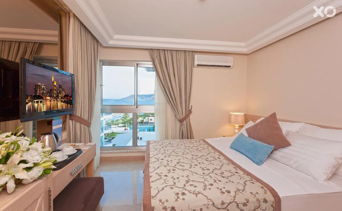 Xperia Saray Beach Hotel