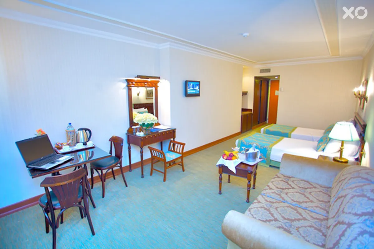 Bulvar Palas Hotel
