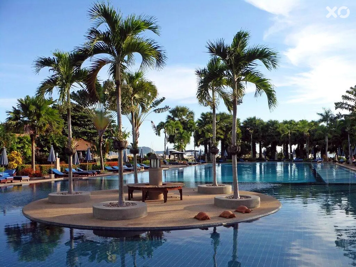 Botany Beach Resort
