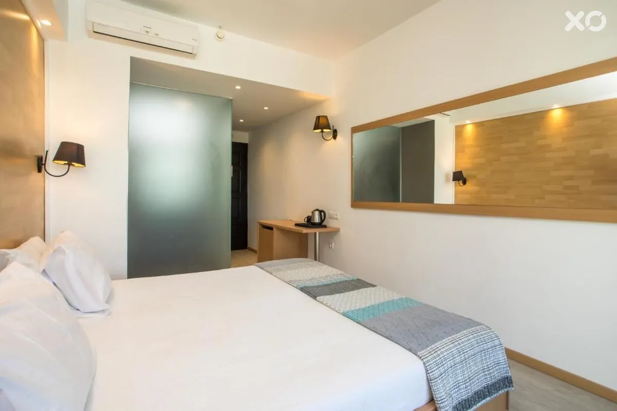 Ampelia Seaside Resort