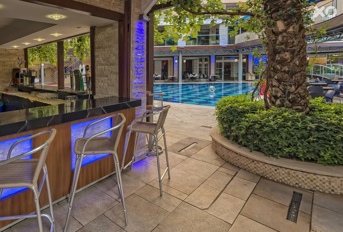 Tac Premier Hotel & Spa