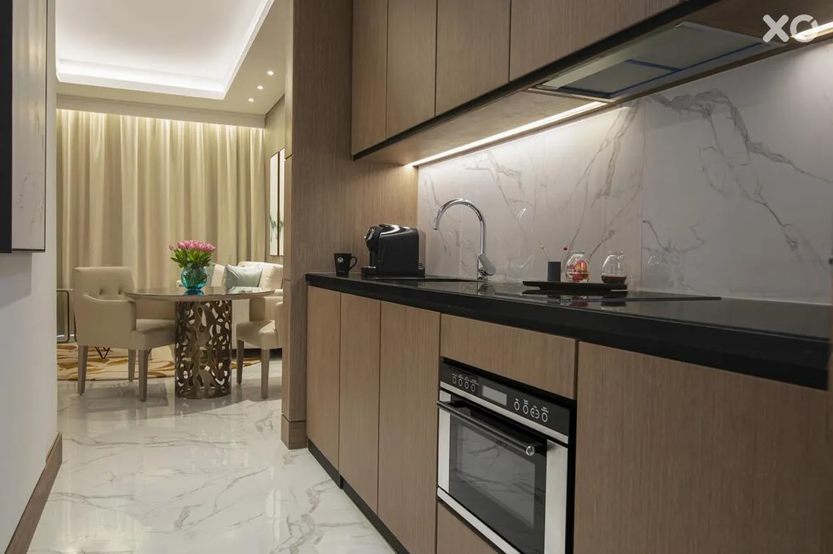 Al Jaddaf Rotana