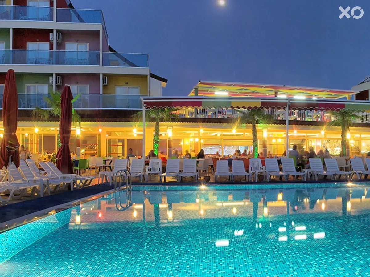 Side Win Hotel & Spa