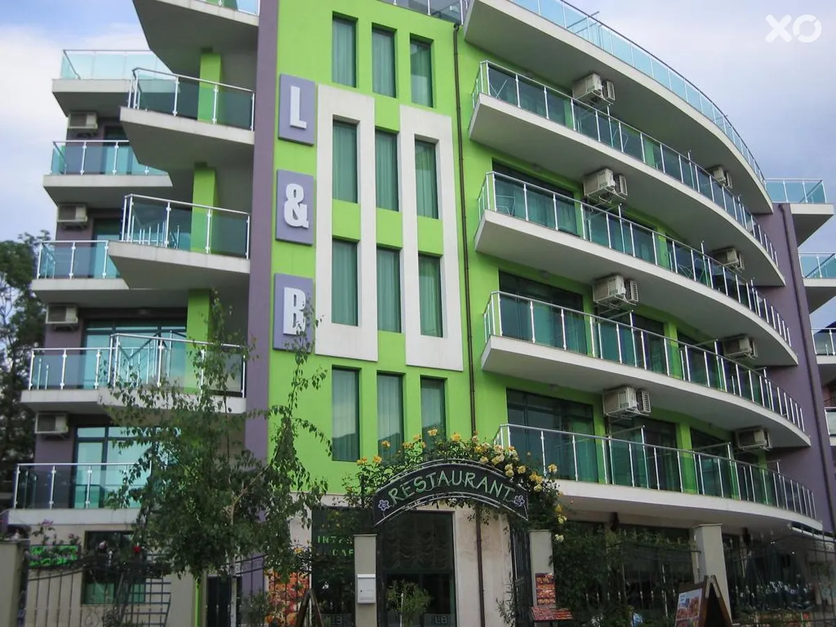 L&B Hotel