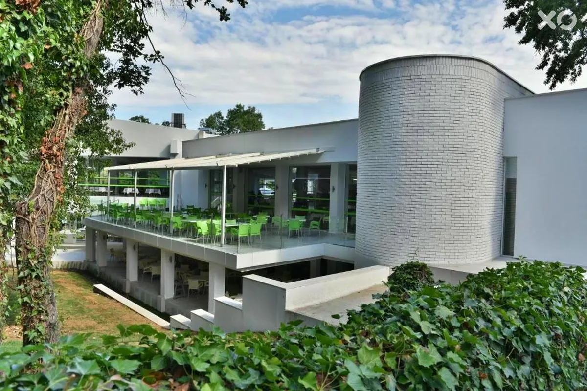 Holiday Villas
