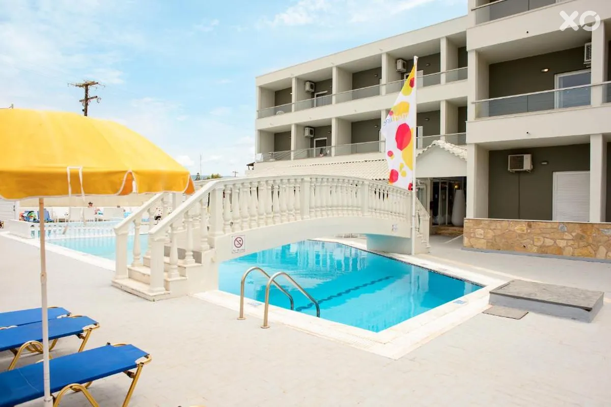Mimosa Hotel