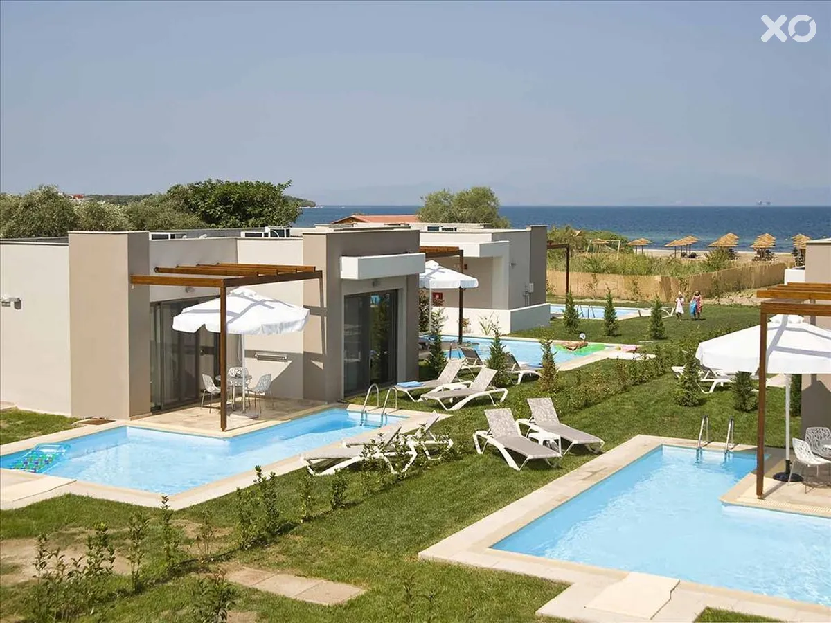 Alea Hotel & Suites