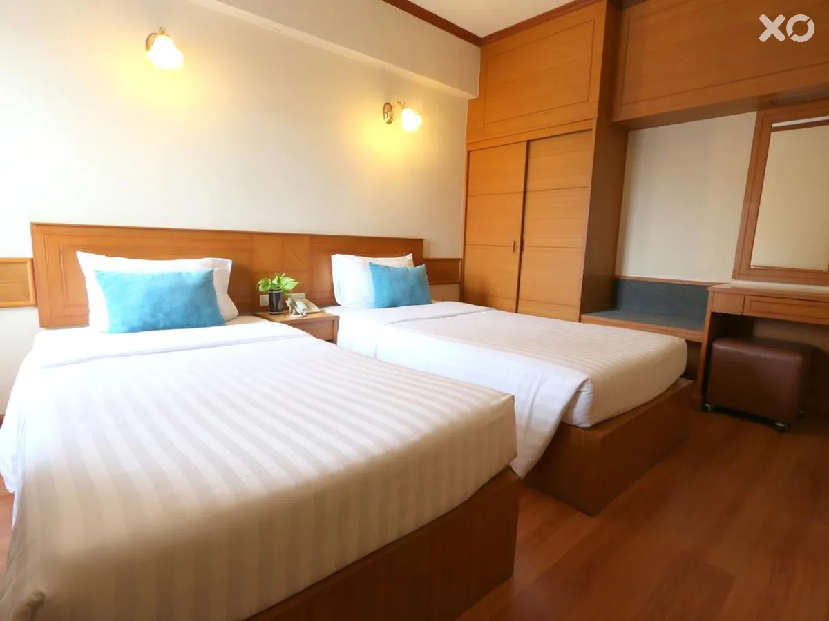 Mike Hotel