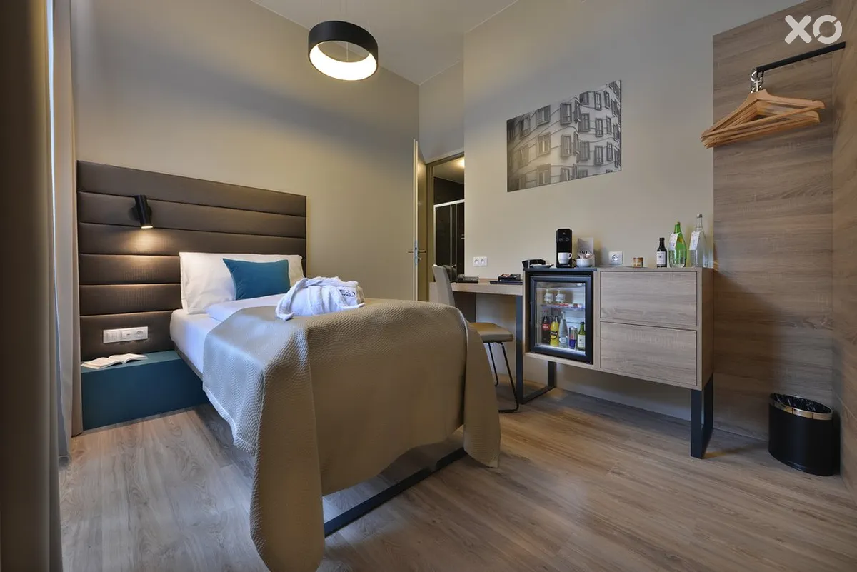 EA Hotel New Town
