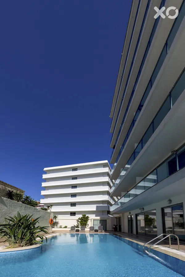 Manousos City Hotel