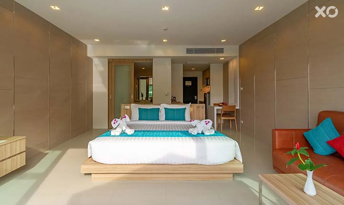 Patong Bay Hill