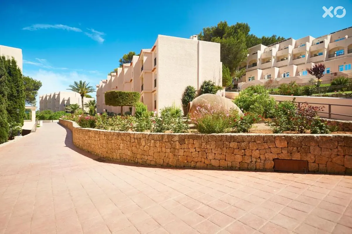 Invisa Club Cala Blanca Hotel