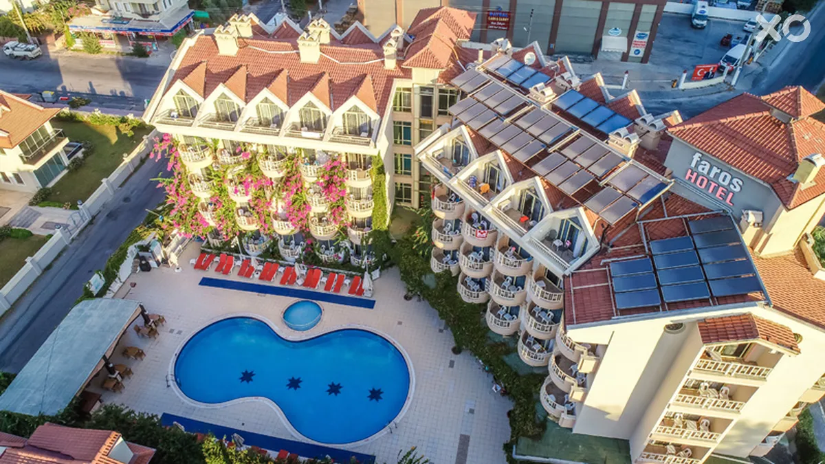 Grand Faros Hotel