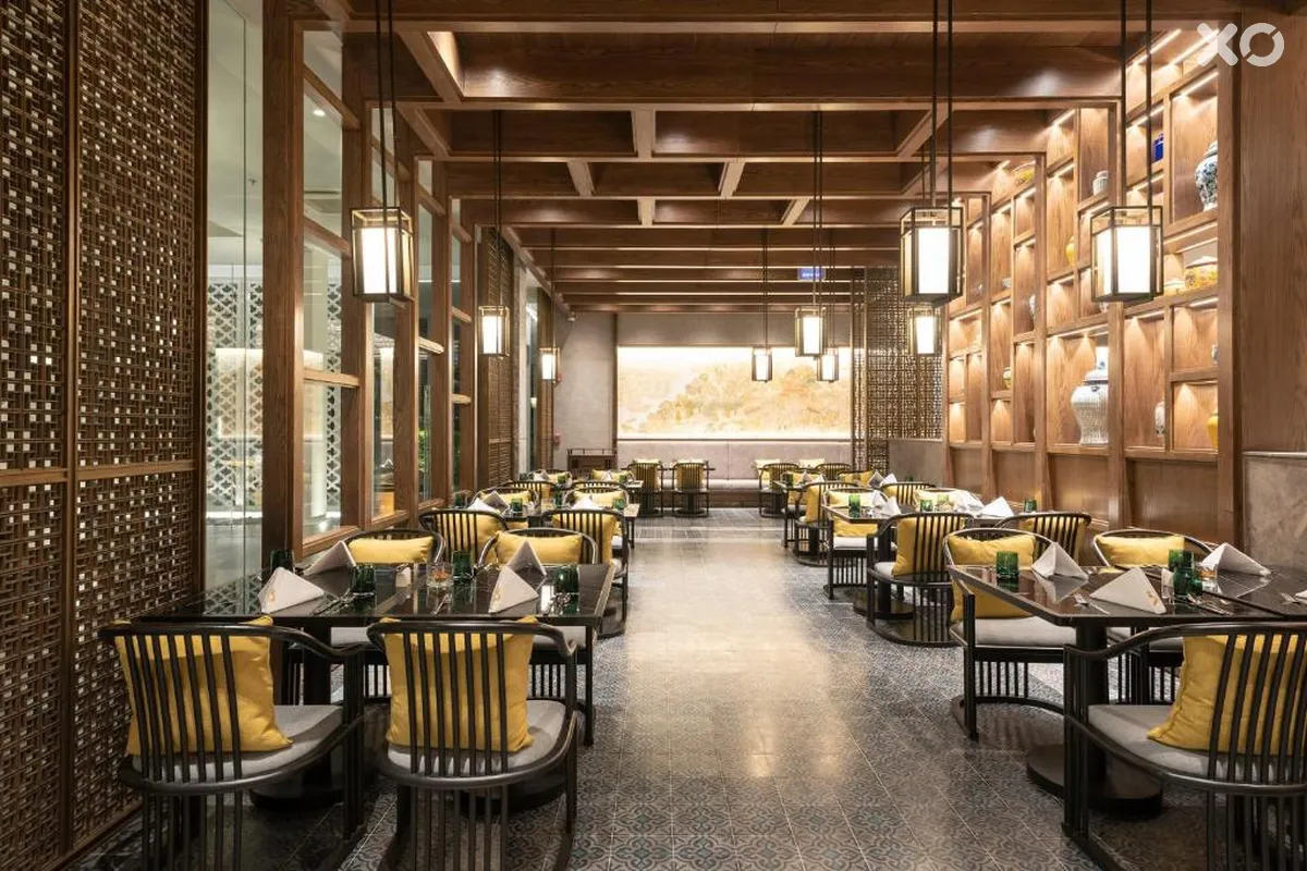 Ramada Plaza by Wyndham Chao Fah