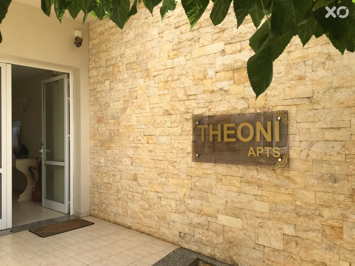 Theoni Apartments