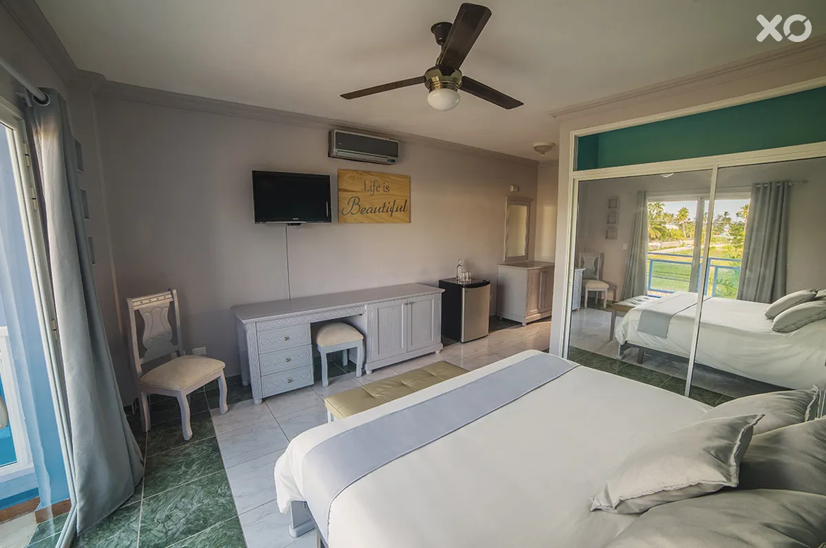 Green Coast Hotel