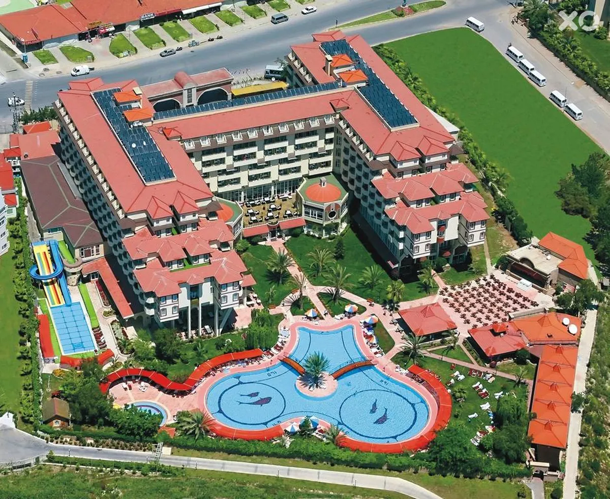 Nova Park Hotel