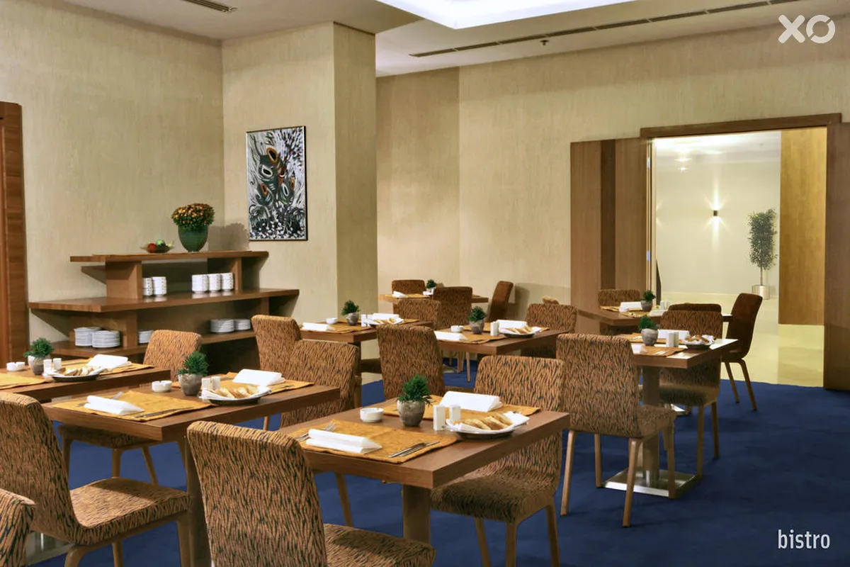 International Hotel
