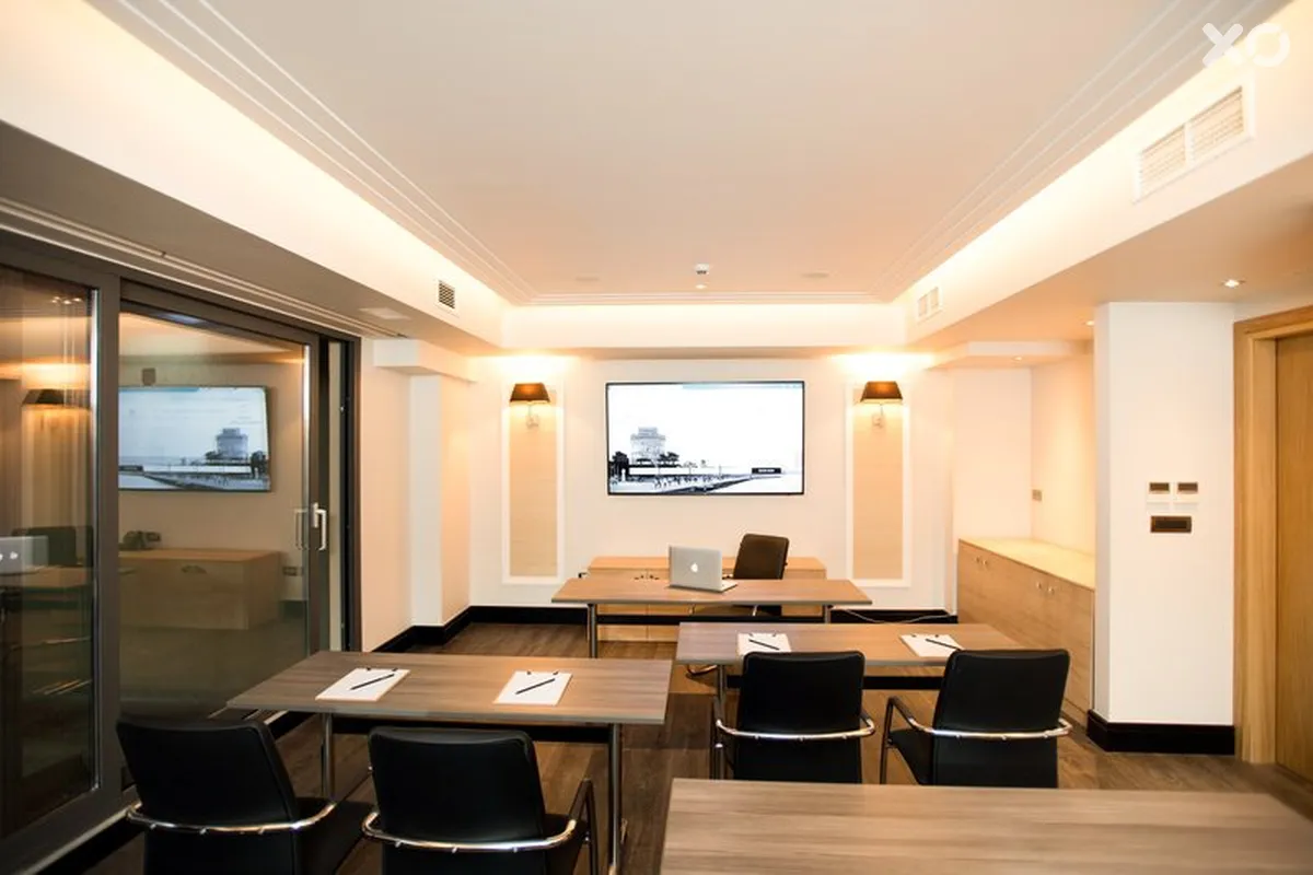 Antigon Urban Chic Hotel