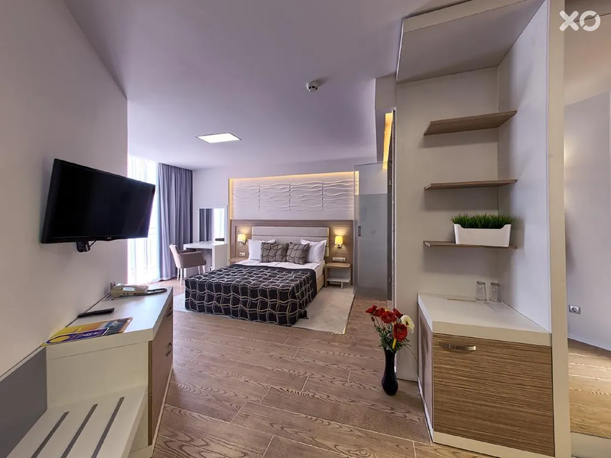 Luna Hotel