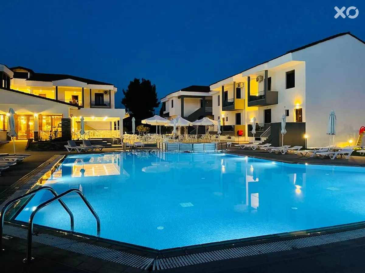 Acrotel Lily Ann Village