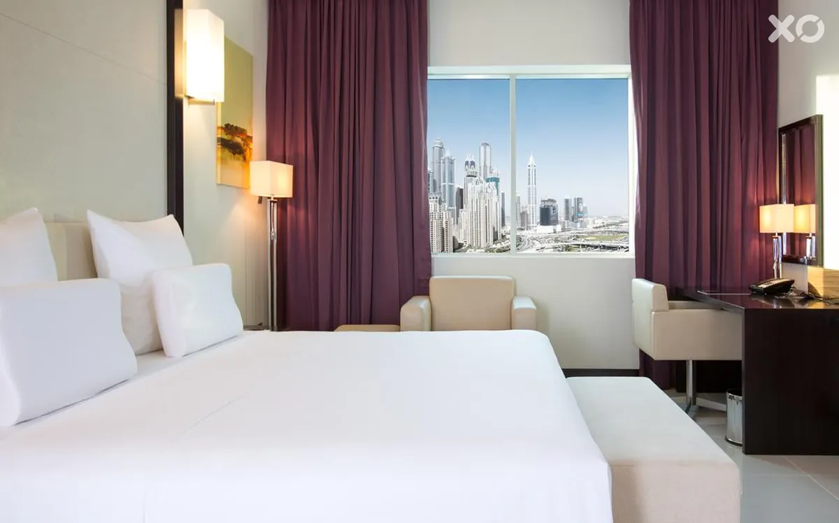 Pullman Dubai Jumeirah Lakes Towers