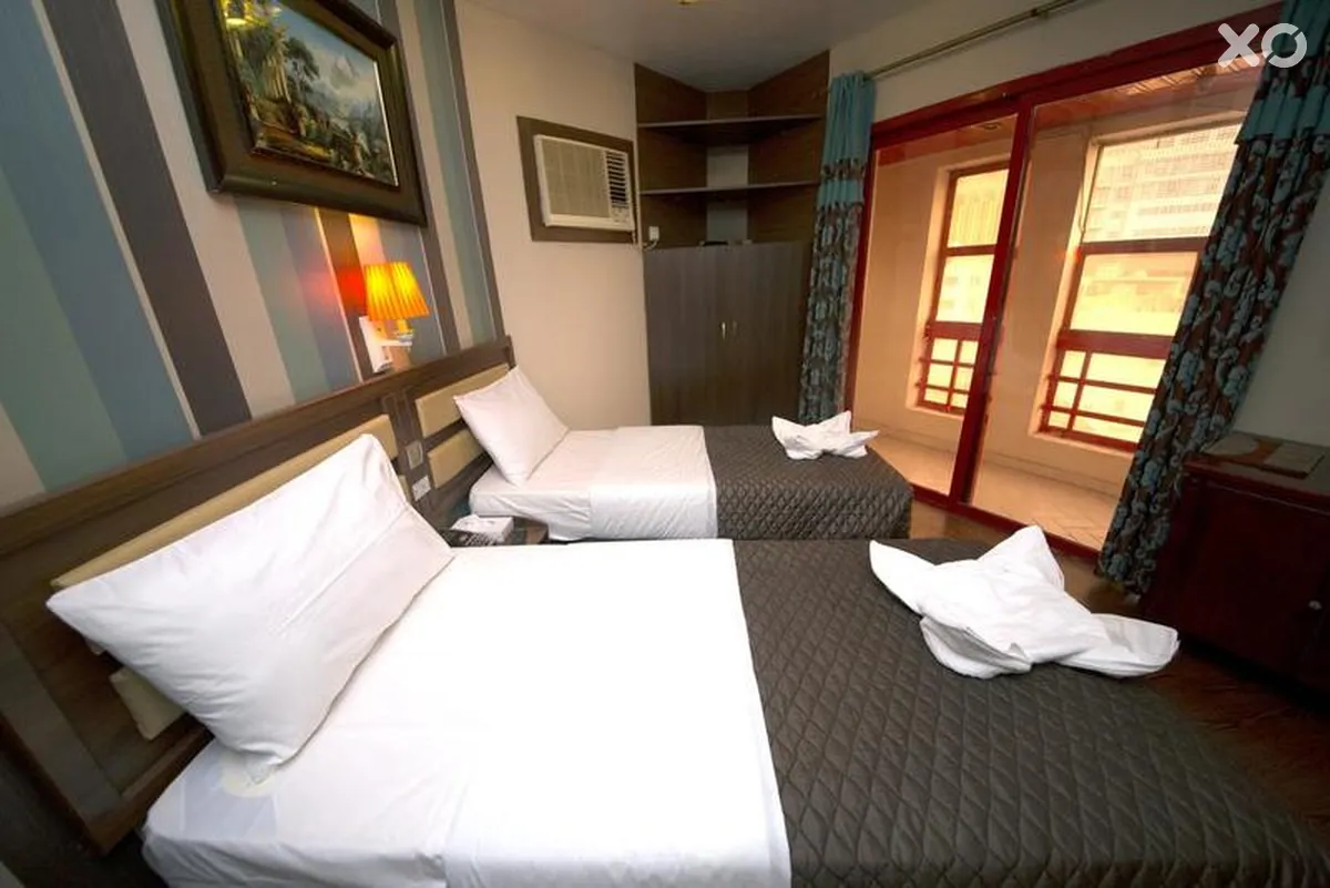 OYO 329 Down Town Hotel