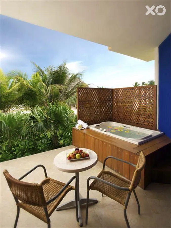 Ocean Maya Royale