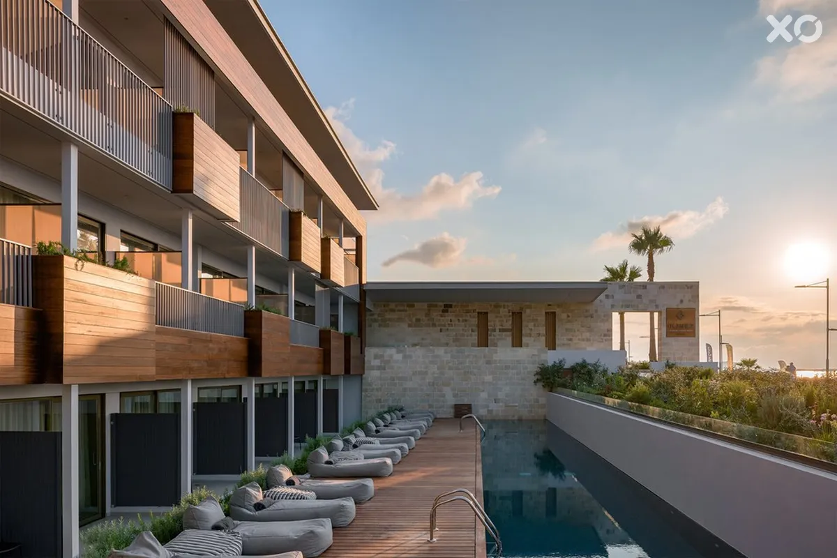 Ikones Seafront Luxury Suites