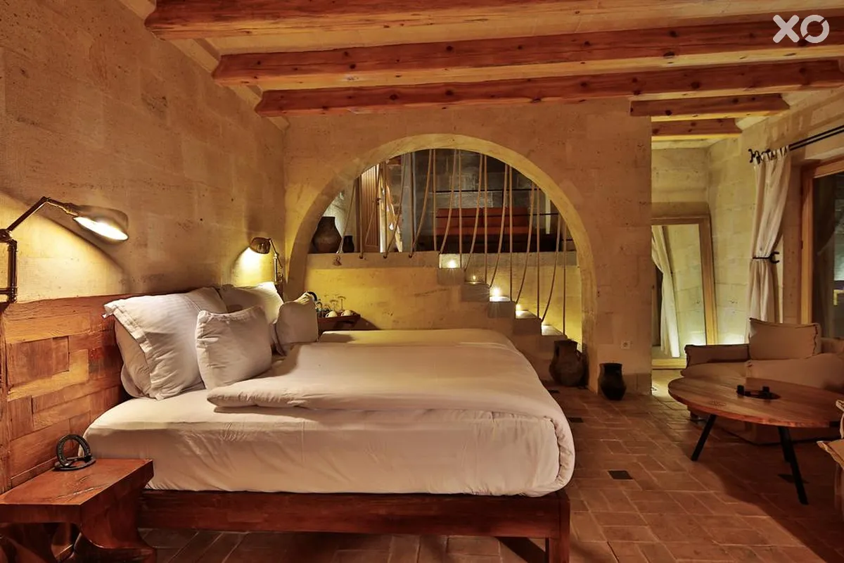 Millstone Cave Suites Hotel