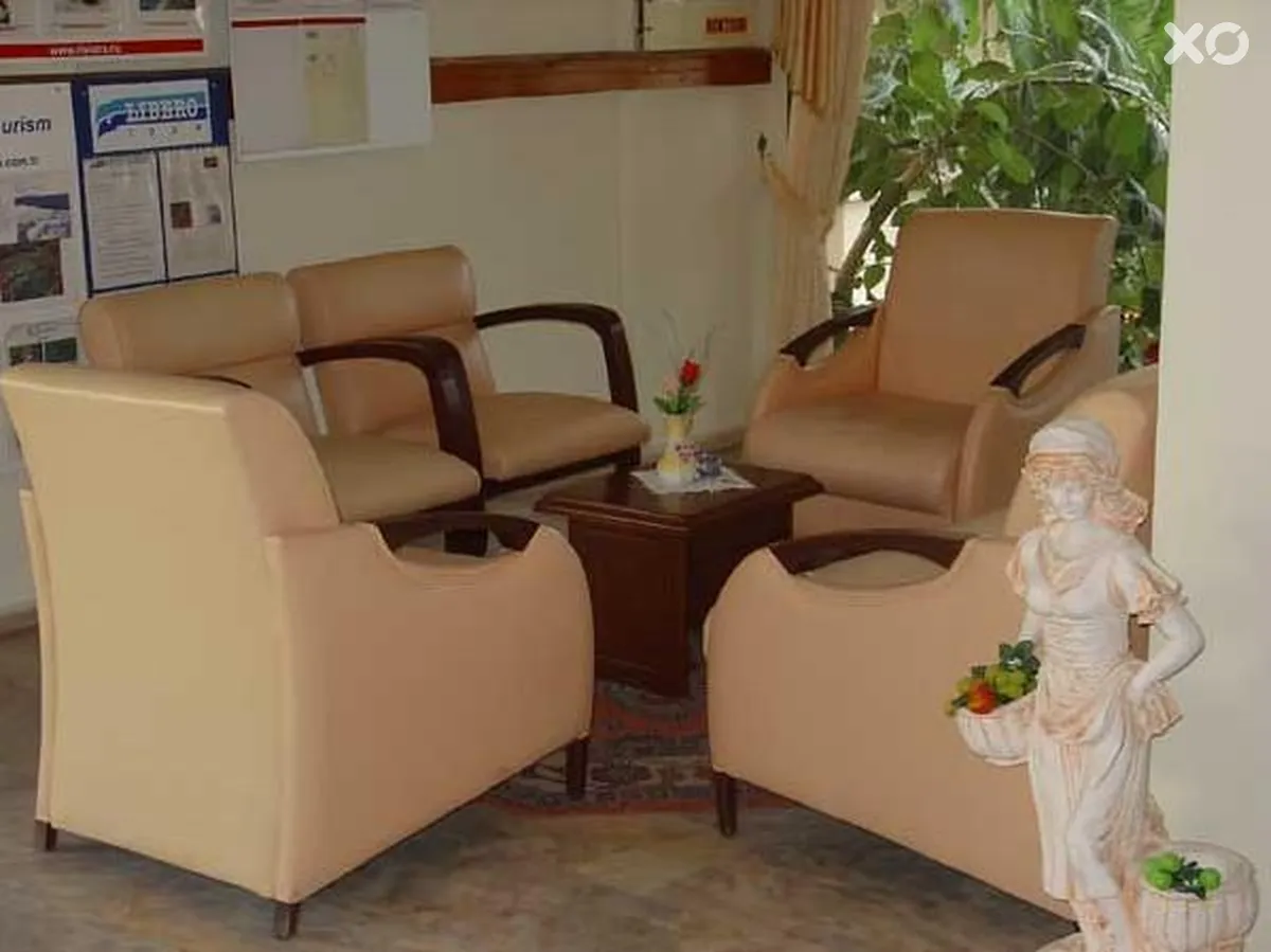 Amos Hotel