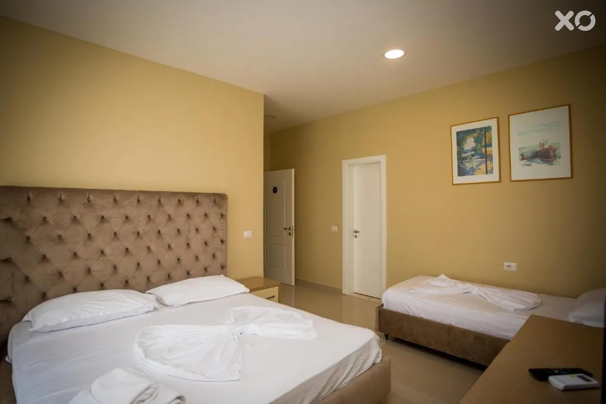 Frojd Hotel