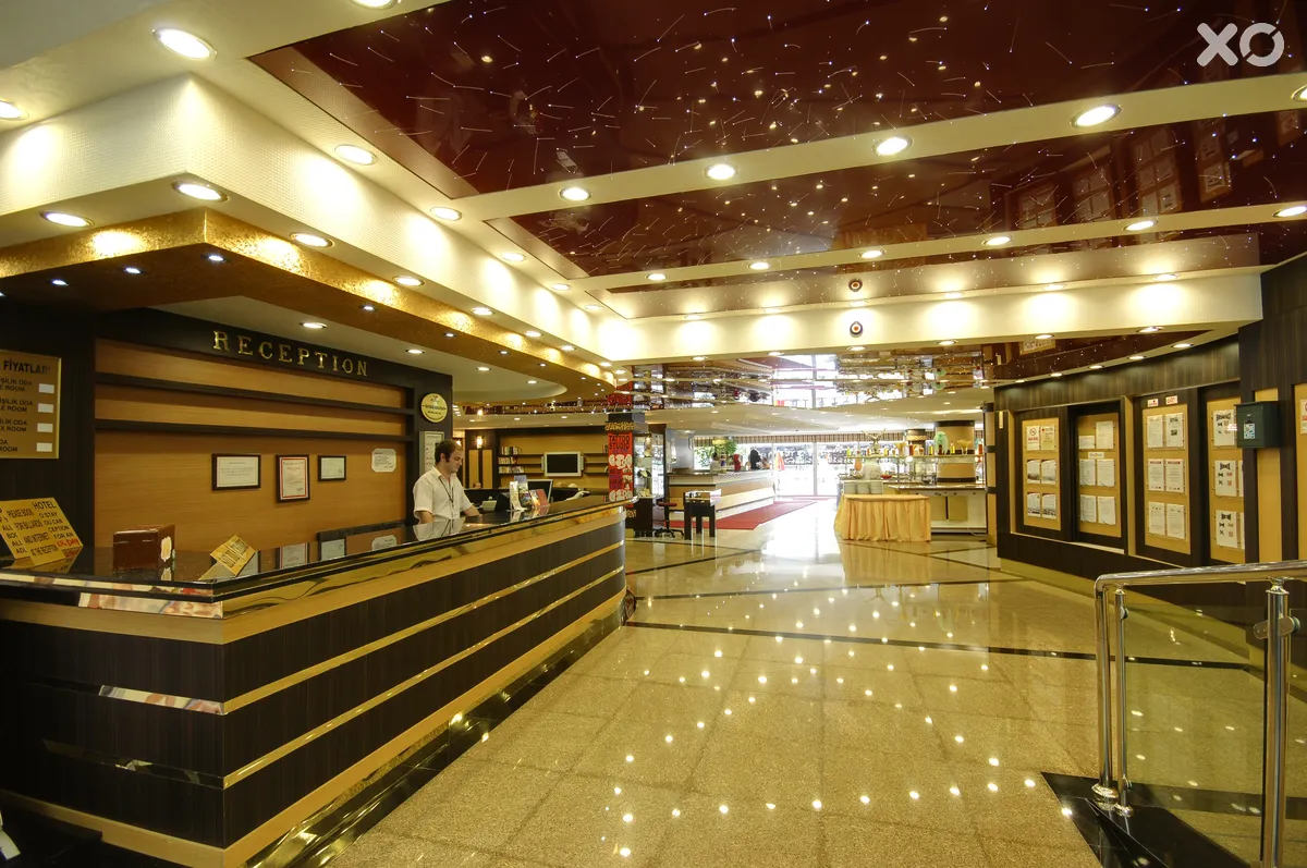Bonapart Sealine Hotel