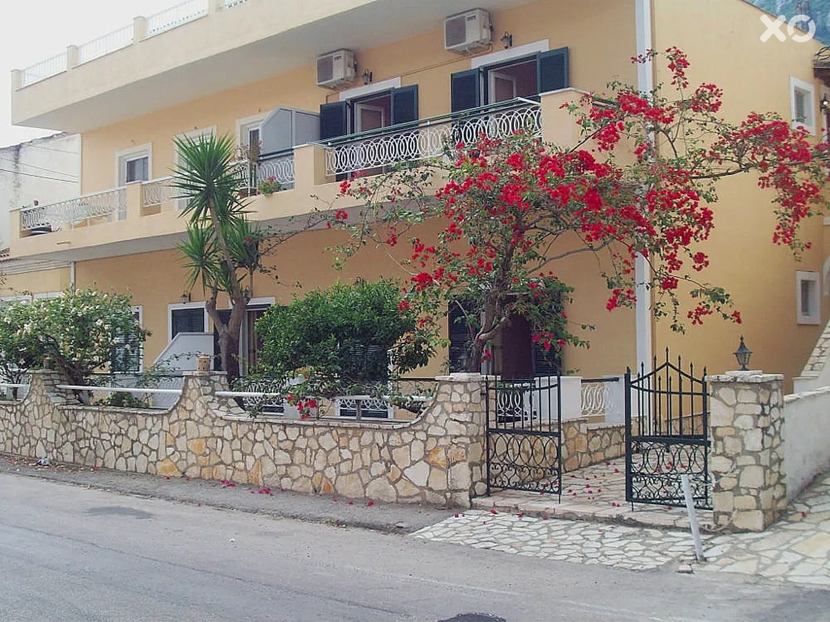 Irini Apartments