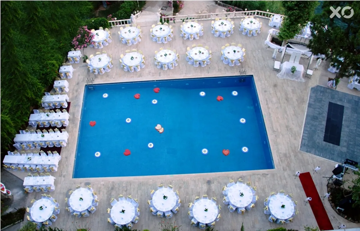 Lara Hotel