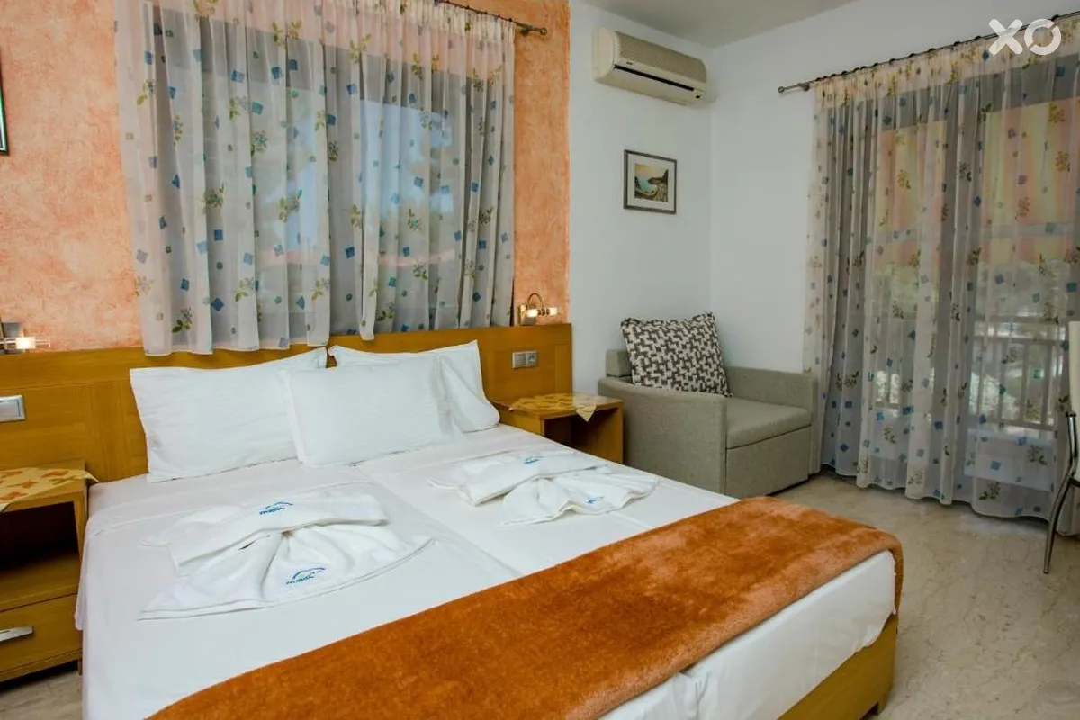 Maik Apartments