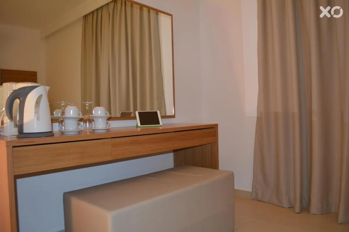 Aegean Blu Hotel & Apartments