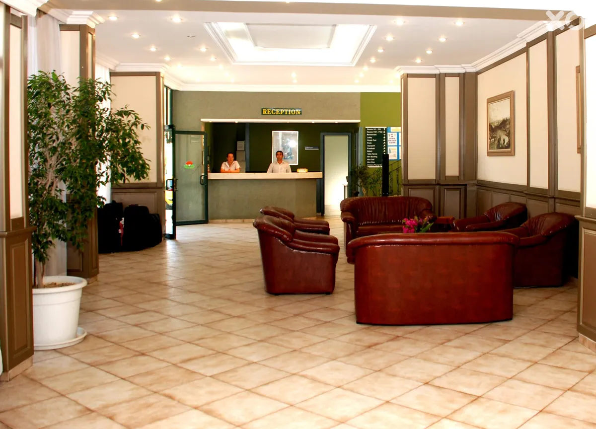 Green Park Hotel