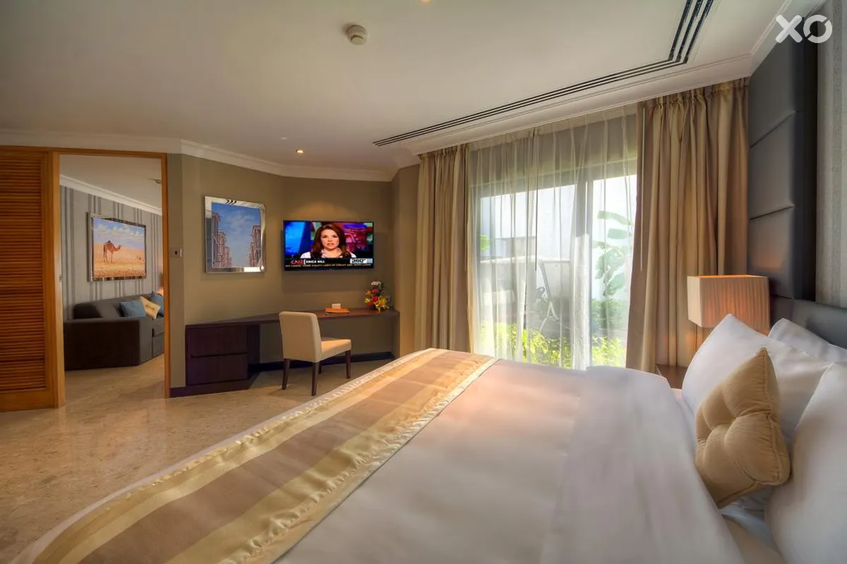 Dubai Marine Beach Resort & Spa
