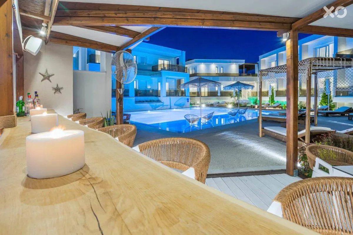 Mirablue Luxury Residences