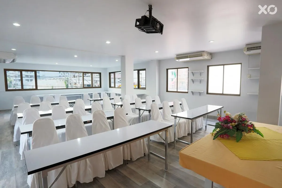 Days Inn Patong Beach