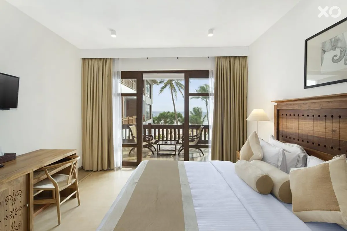 Lucky Elephant Hotel
