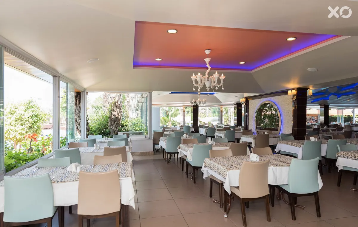 Caretta Beach Hotel