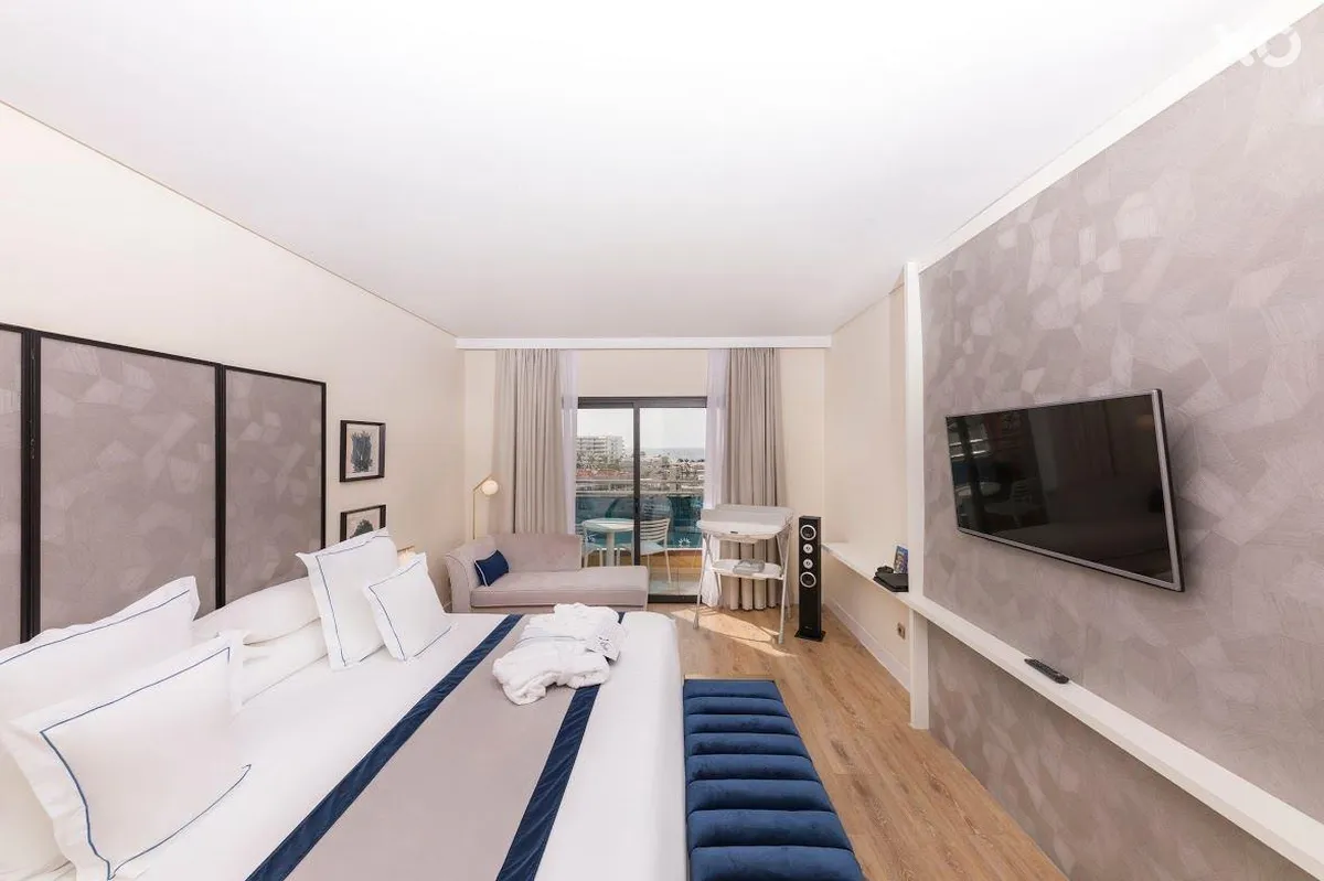 Be Live Experience La Nina