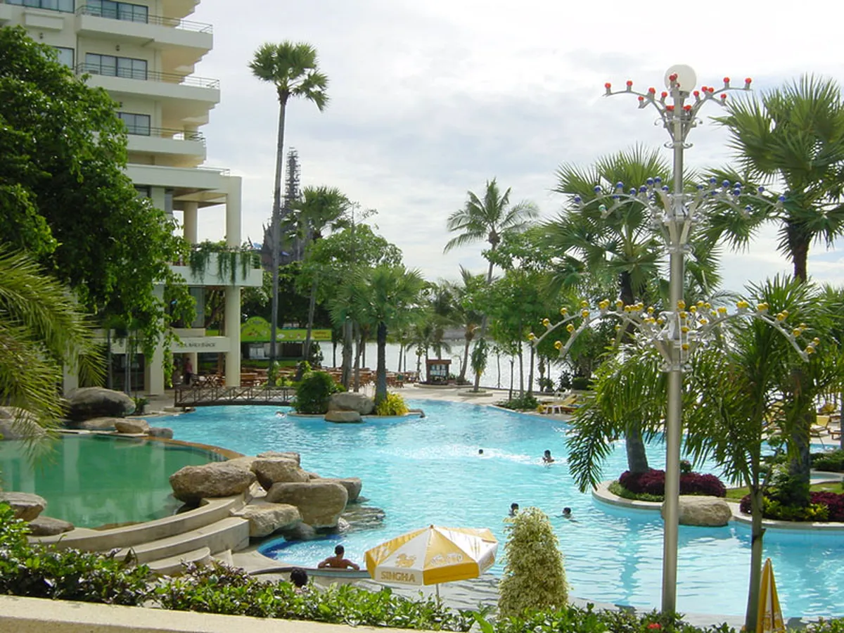 Garden Sea View Resort