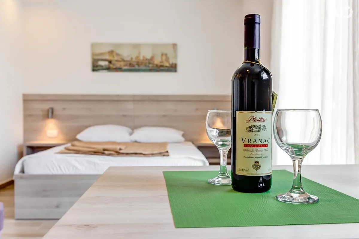 Al Mare Apartments