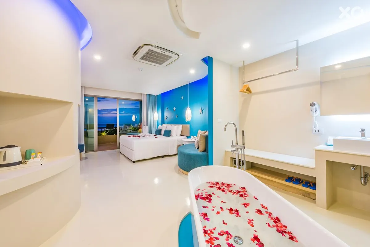 Tide Phuket Hotel