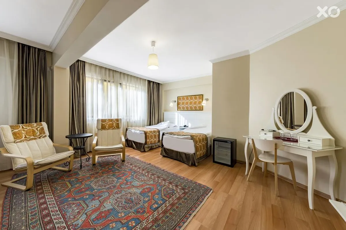 Fehmi Bey Hotel